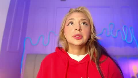 Sofi online show from 04/15/26, 11:39