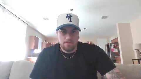 Snapshot of soft0ne chatting on 12/16/25, 03:28 soft0ne online show from 12/16/25, 03:28