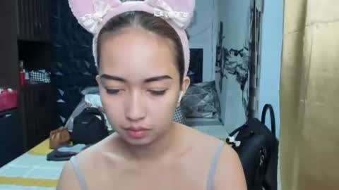 Angel online show from 01/11/26, 02:22