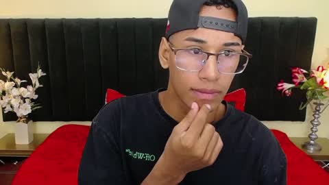 Cam and Amy online show from 12/06/24, 03:00