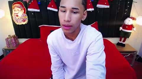 Cam and Amy online show from 12/04/25, 08:17