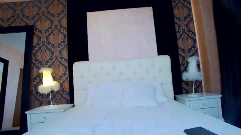 Snapshot of soft_lilly chatting on 02/16/26, 06:20 Lilly online show from 02/16/26, 06:20