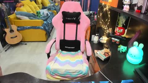 Sofie online show from 02/19/25, 02:23