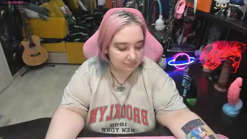 Sofie online show from 09/10/25, 01:49