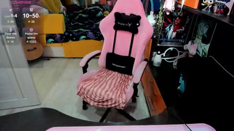 Sofie online show from 09/16/25, 03:18