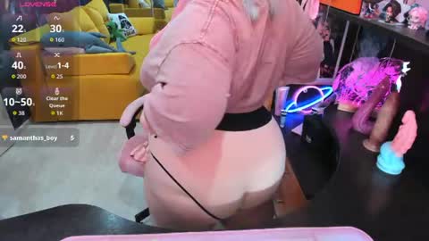 Snapshot of softie_sofy chatting on 06/26/26, 03:22 Sofie online show from 06/26/26, 03:22