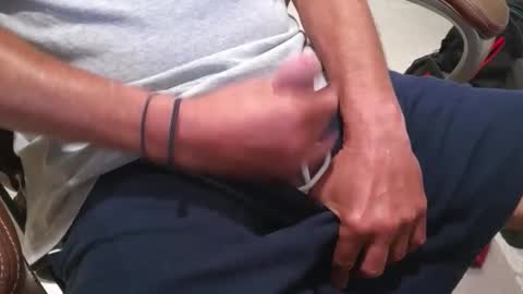 Snapshot of softwareman chatting on 09/16/25, 01:23 softwareman online show from 09/16/25, 01:23