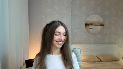 Kelly online show from 10/22/25, 01:44