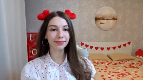 Snapshot of softwine chatting on 02/12/26, 03:51 Kelly online show from 02/12/26, 03:51