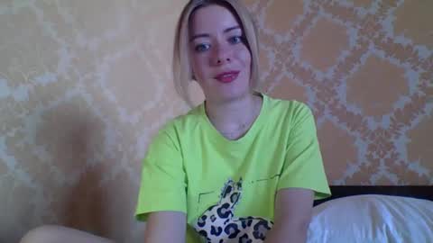 Snapshot of softy_aura chatting on 06/30/26, 01:12 softy_aura online show from 06/30/26, 01:12
