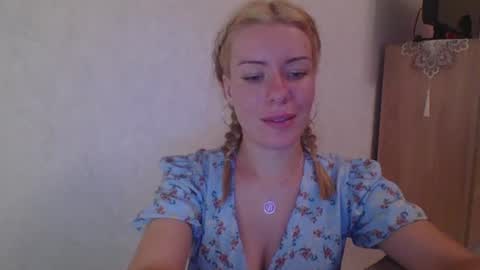 Snapshot of softy_aura chatting on 08/06/26, 07:49 softy_aura online show from 08/06/26, 07:49