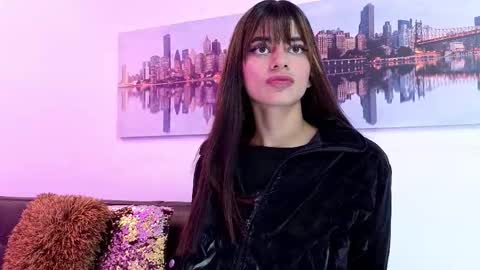 sofy_durand online show from 03/25/26, 12:00