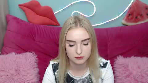 sofysoft online show from 11/18/25, 05:34