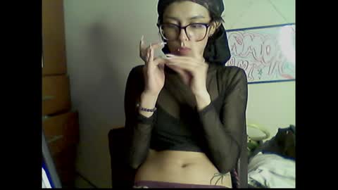 Snapshot of sol77bb chatting on 07/10/26, 10:45 sol online show from 07/10/26, 10:45