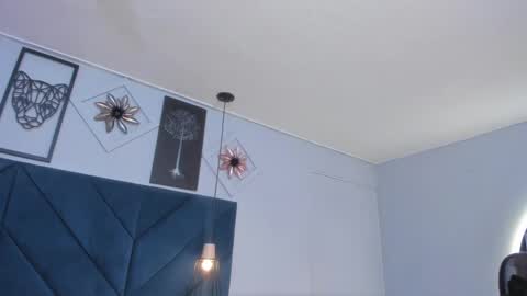 Snapshot of solandis_cutee chatting on 12/11/24, 02:54 Sol online show from 12/11/24, 02:54