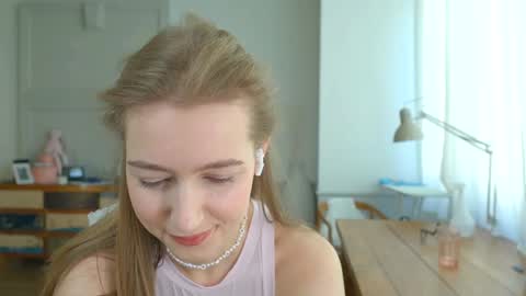 Bella online show from 01/25/25, 12:26