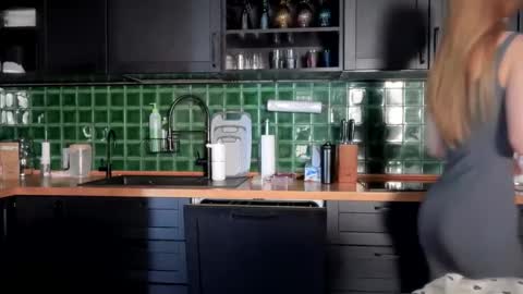 Bella online show from 03/14/26, 03:01