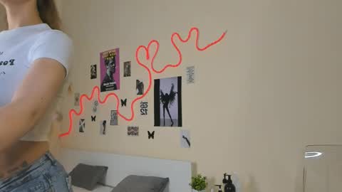 Snapshot of solar_thread chatting on 04/03/26, 05:27 Ema online show from 04/03/26, 05:27