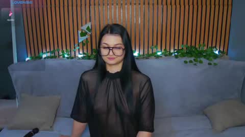 Snapshot of solazolaa chatting on 05/08/26, 02:06 Sonya online show from 05/08/26, 02:06