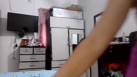 Snapshot of solesitooo chatting on 04/09/26, 02:55 solesitooo online show from 04/09/26, 02:55