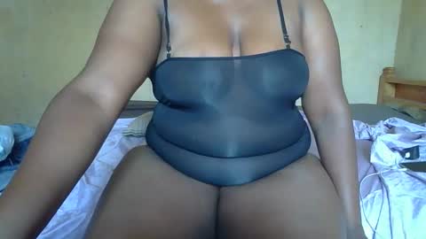 Snapshot of sollybunny chatting on 02/09/26, 07:34 Solly bunny online show from 02/09/26, 07:34