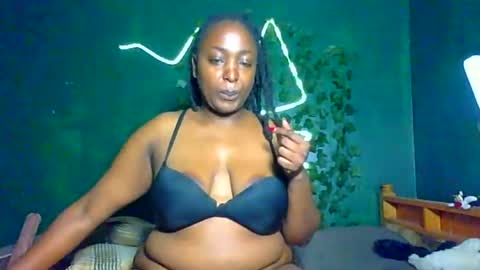 Snapshot of sollybunny chatting on 07/03/26, 03:24 Solly bunny online show from 07/03/26, 03:24