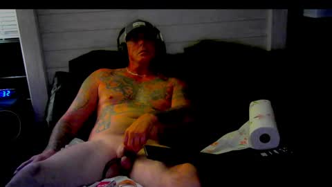 Snapshot of solodolo2020 chatting on 05/16/26, 06:32 I love watching beautiful women play with themselves online show from 05/16/26, 06:32