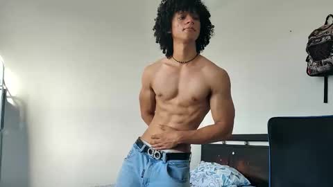 Hi Im Weller Check my Bio  online show from 04/16/26, 09:26