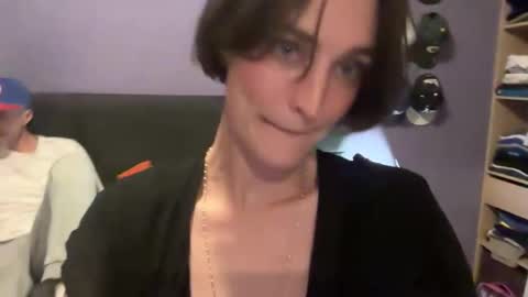 Snapshot of sombre_sdelices chatting on 02/13/26, 12:39 Tayla online show from 02/13/26, 12:39