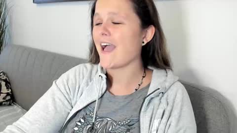 SomeonesDay online show from 12/04/25, 02:04