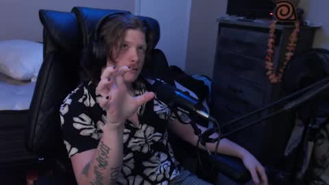 Lover Boi online show from 04/08/26, 02:11