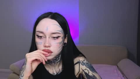 somniya online show from 04/17/26, 09:07