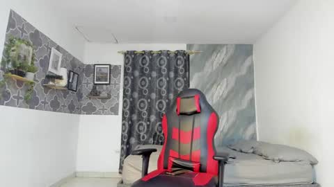 son_hades online show from 03/21/26, 08:19