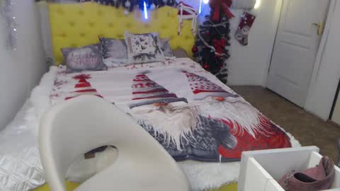 Snapshot of sondrariddle chatting on 01/18/25, 03:31 sondrariddle online show from 01/18/25, 03:31