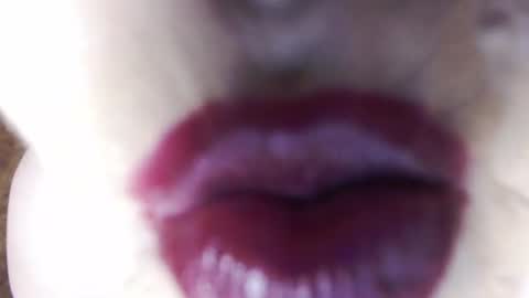 sondrariddle online show from 04/18/26, 09:37