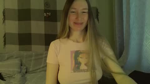 Snapshot of song_to_the_siren chatting on 12/03/24, 10:06 Mary online show from 12/03/24, 10:06