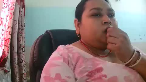 soni88888 online show from 04/12/26, 03:55