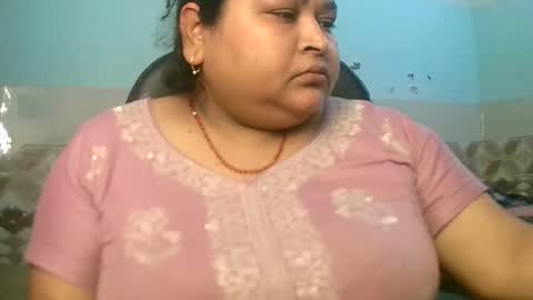 Snapshot of soni88888 chatting on 04/29/26, 03:32 soni88888 online show from 04/29/26, 03:32