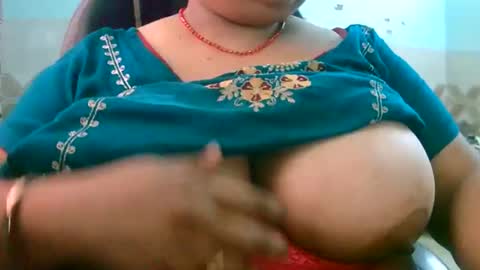 Snapshot of soni88888 chatting on 05/12/26, 03:36 soni88888 online show from 05/12/26, 03:36