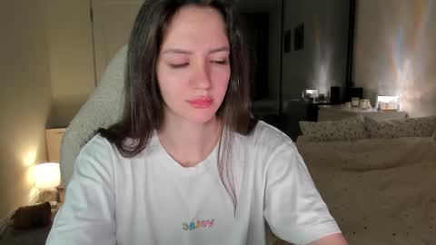 sonia_moon_ online show from 10/13/25, 02:22