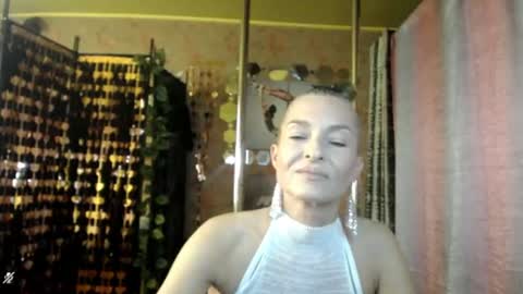 Snapshot of soniadance chatting on 07/28/26, 01:43 Sonia online show from 07/28/26, 01:43