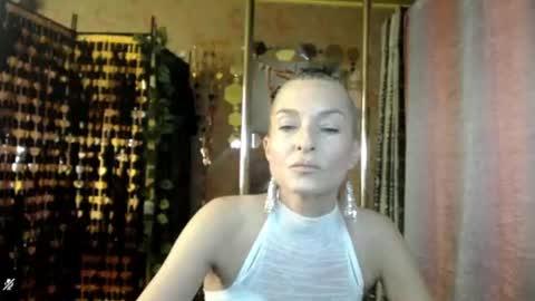Snapshot of soniadance chatting on 07/28/26, 02:13 Sonia online show from 07/28/26, 02:13