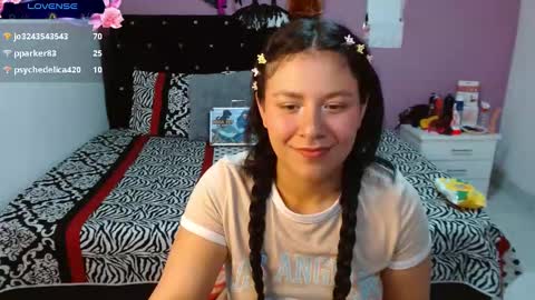 Snapshot of sonialatin69 chatting on 01/23/25, 06:24 sonialatin69 online show from 01/23/25, 06:24