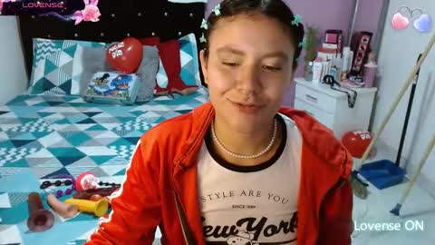 Snapshot of sonialatin69 chatting on 02/21/25, 06:04 sonialatin69 online show from 02/21/25, 06:04