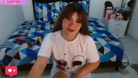 Snapshot of sonialatin69 chatting on 09/22/25, 12:40 sonialatin69 online show from 09/22/25, 12:40