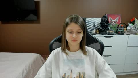 SoniNex online show from 04/24/26, 02:52