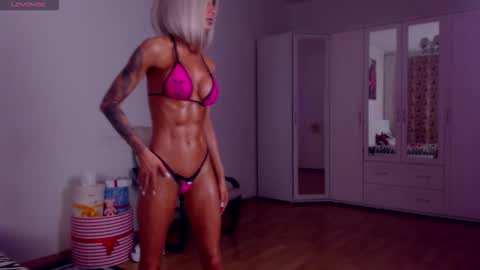 Sonja Ray online show from 11/14/25, 09:19