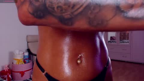 Sonja Ray online show from 04/12/26, 12:43