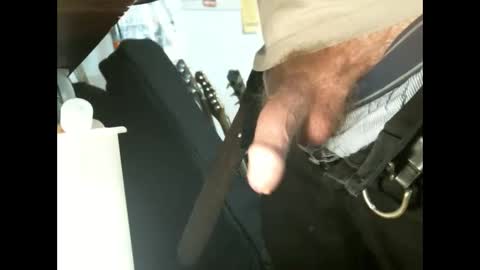 BruceWilly online show from 11/10/25, 07:46