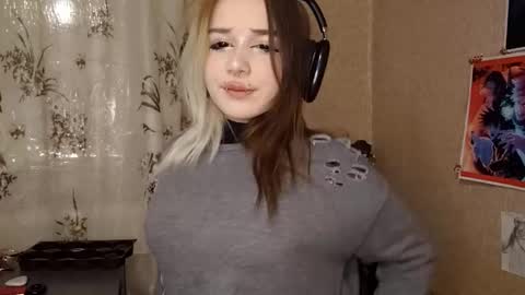 Mila online show from 02/24/26, 05:33